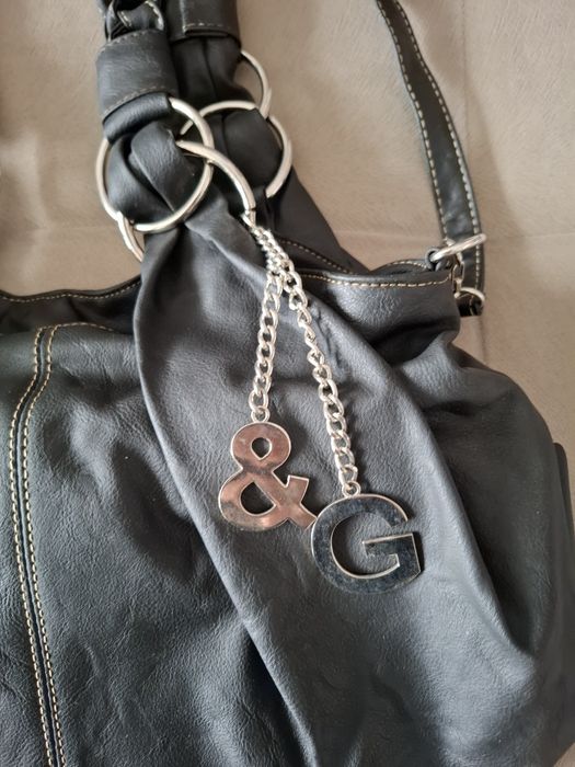 Прдавам Дамски чанти