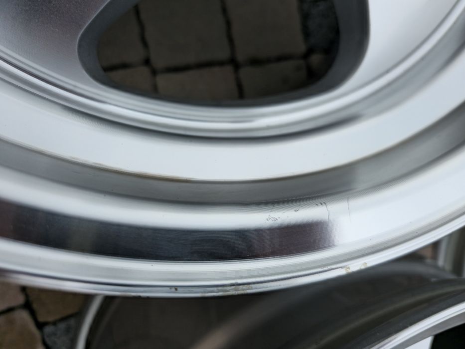 Japan Racing JR15 16 цола 4x108 9J