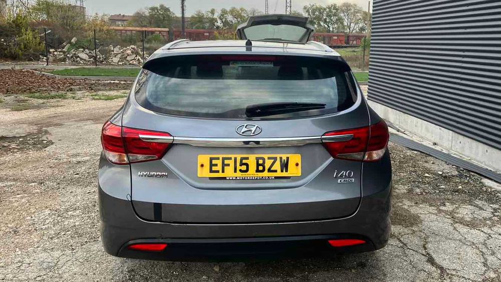 Hyundai i40  НА ЧАСТИ