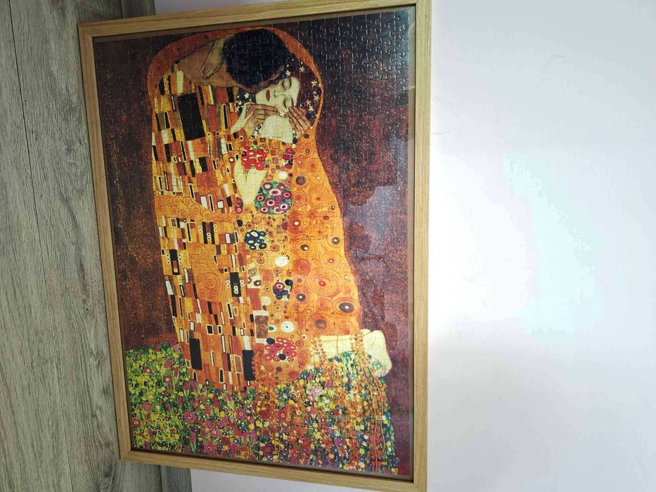 Пъзел 1000 части по картината на Густав Климт-Целувката