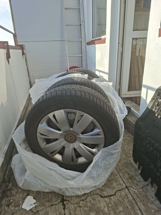 Set 4 jante/roti iarna passat/ VW  r16 215 55 16