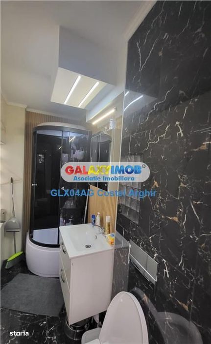 Vindem ap cu 2 cam ultracentral, renovat total , mobilat si utilat