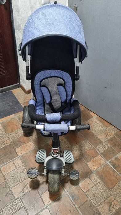 Велоколяска в отличном состоянии б.у.