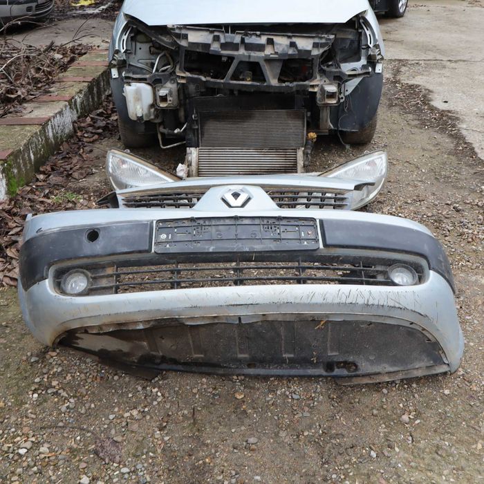 Рено меган Сценик 1.9дци 120 к.с.2003 г.Само на части