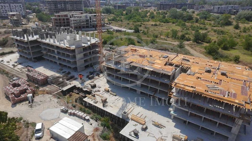 Продава се Тристаен апартамент в Пловдив, Христо Смирненски - 96 кв.м за 1473 €/кв.м - Снимка #4