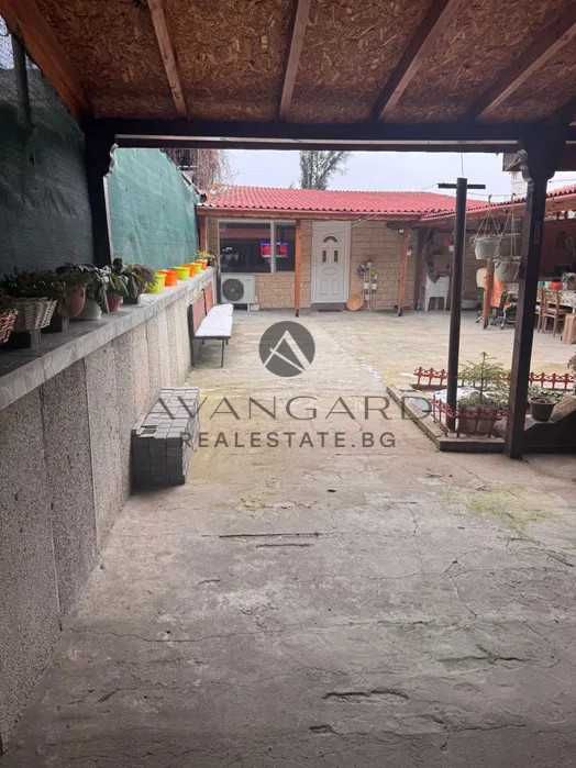 оф.22752 Две Къщи в общ двор/ с.Брестовица