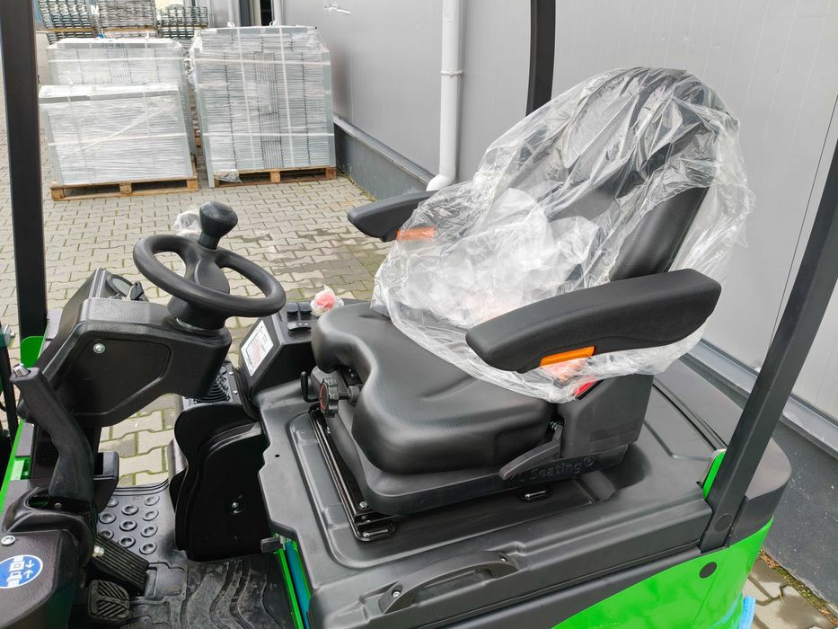 НОВ Електрокар Noblelift , триопорен, до 1.2 тона, до 3.3 м, duplex