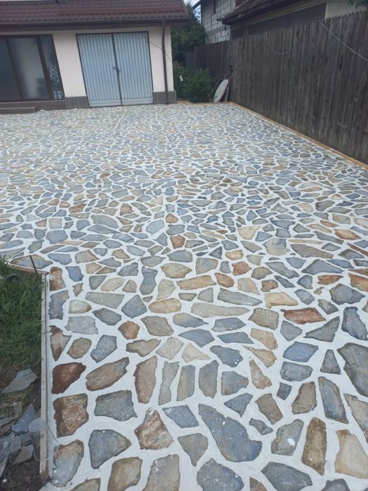 Piatră naturală de munte premium – rezistență pe viață, aspect deosebit