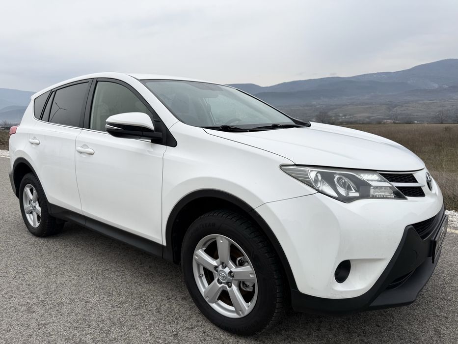 Toyota RAV 4 2.0 D-4D 126к.с 2015г. AWD 4X4