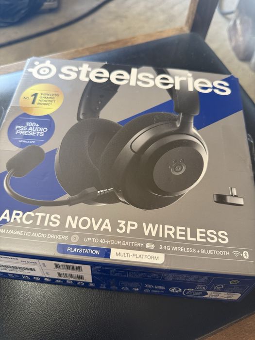 Слушалки - SteelSeries Arctis Nova 3P Wireless (PlayStation / Multi-Platform)