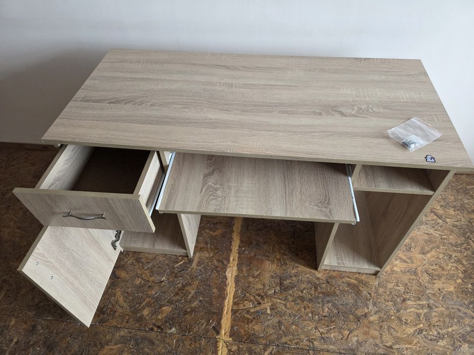 Бюро с шкаф и чекмедже (120х60см)