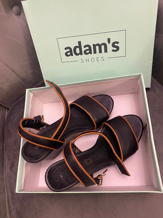 Оригинални сандали с платформа от естествена кожа