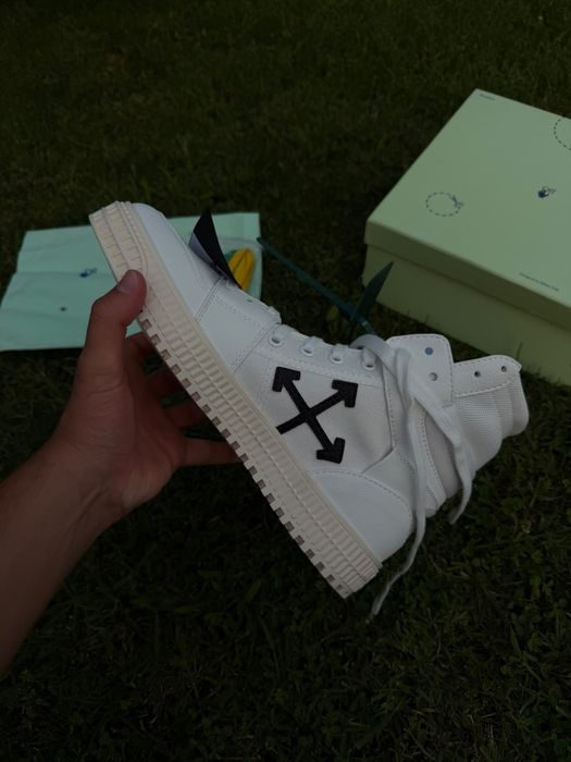 Adidasi Off White Court 3.0 / Premium / 2026