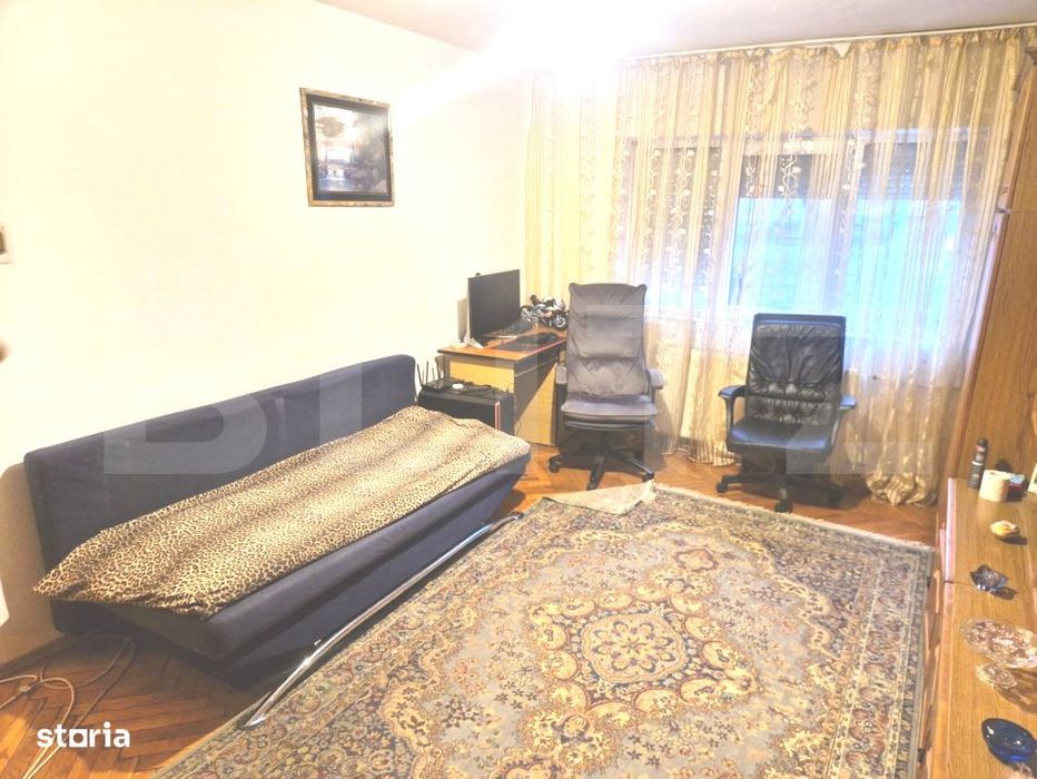 Apartament cu 4 camere, decomandat, spatios, 2 bai, Sanmartin