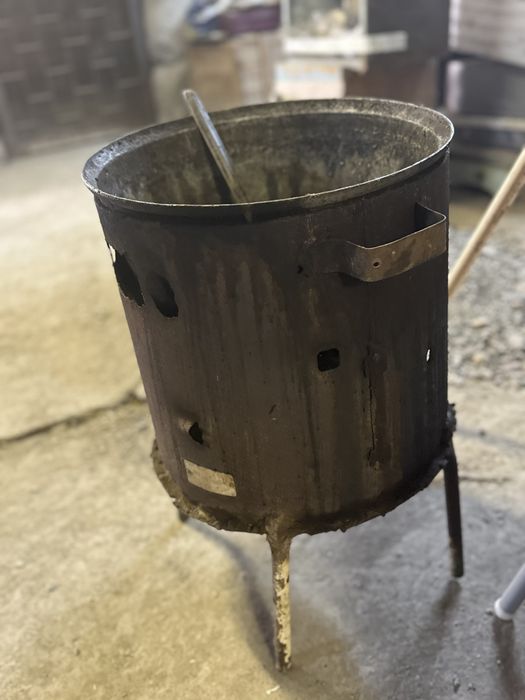 Учаг с казаном ( кура)