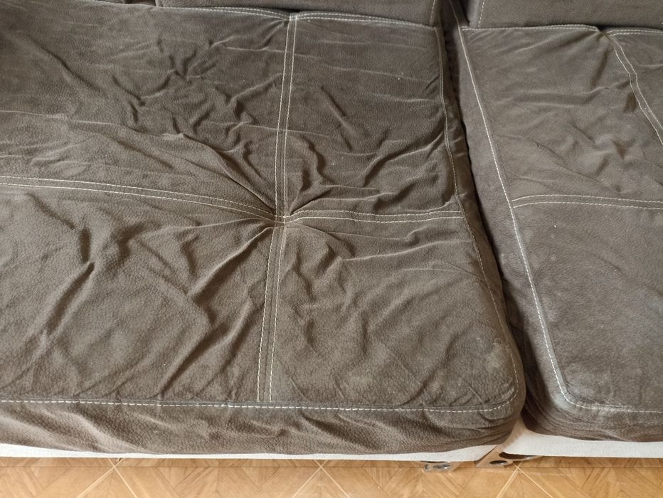 Диван в хорошем состоянии