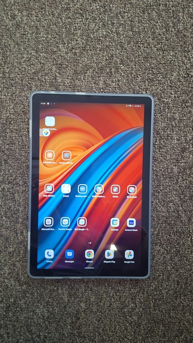 Vând tabletă Lenovo Tab M10