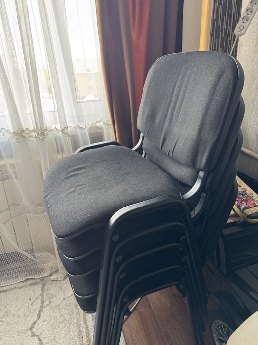 Продам стулья !!