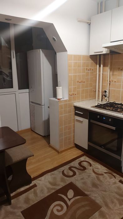 Apartament de închiriat