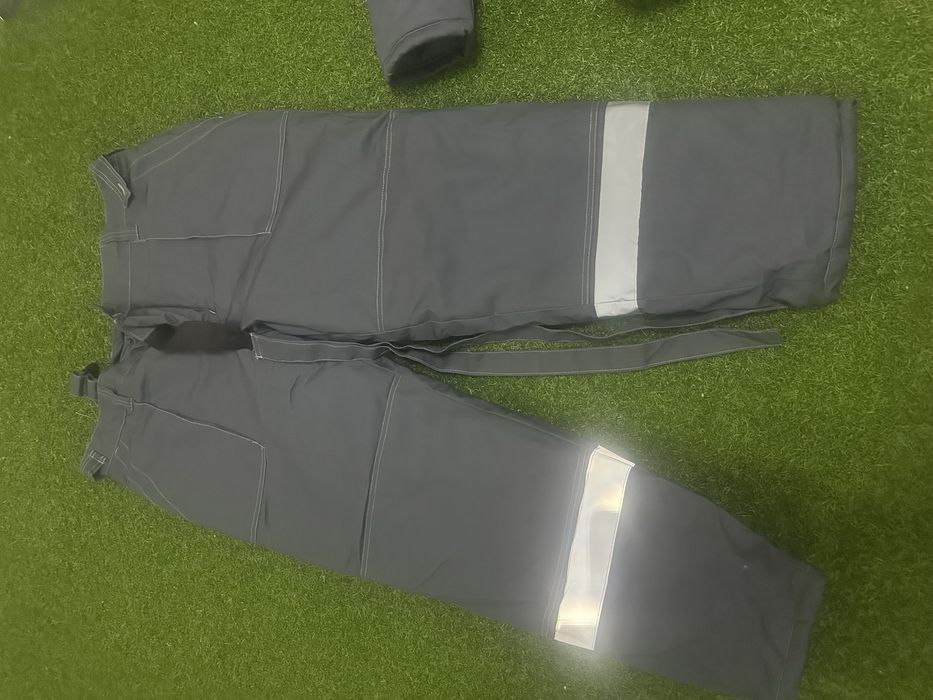 Продам спецодежду