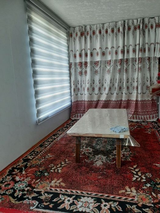 Шахар марказида 2 хонали уй сотилади