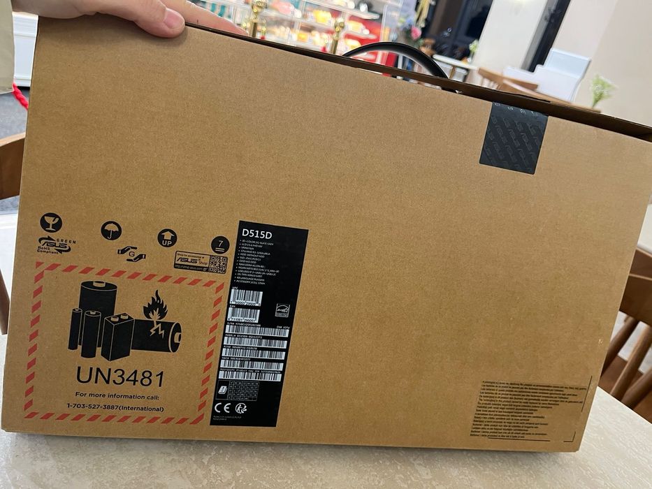 Asus vivobuk 15 D515D