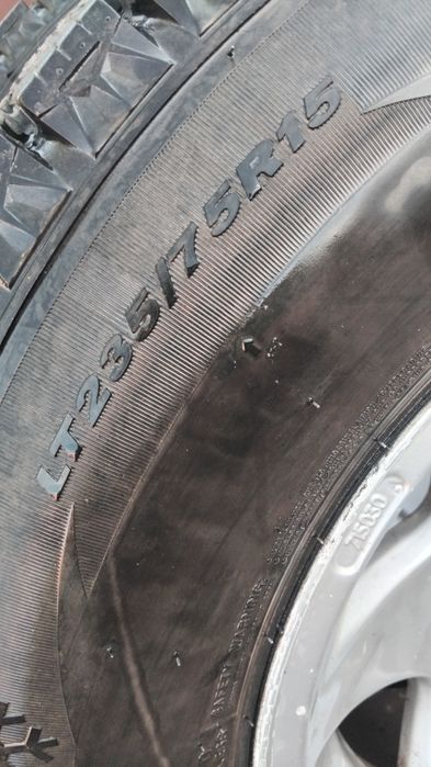 Продам колёса montero sport