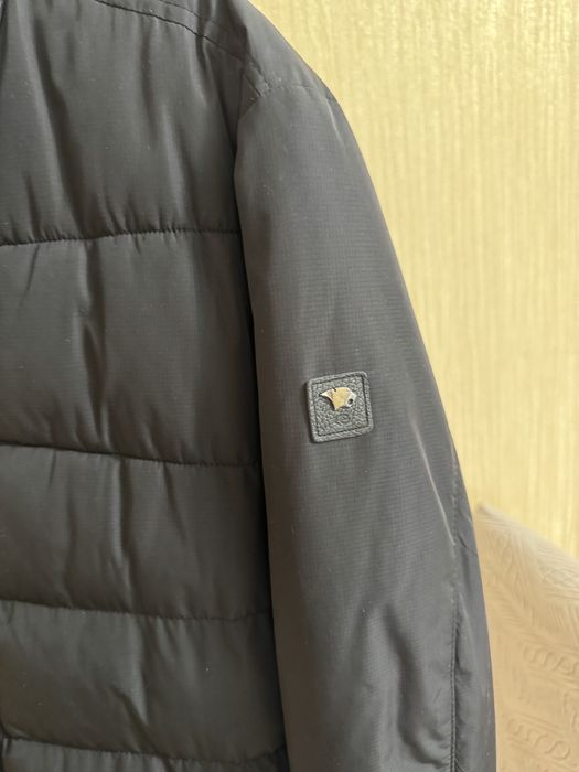 Продам куртку мужскую