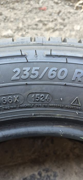 2 anvelope vara ca noi  Michelin 235/60/17C,dot 2024.Pret/bucata.