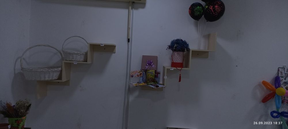 Полки (ступеньки) продам