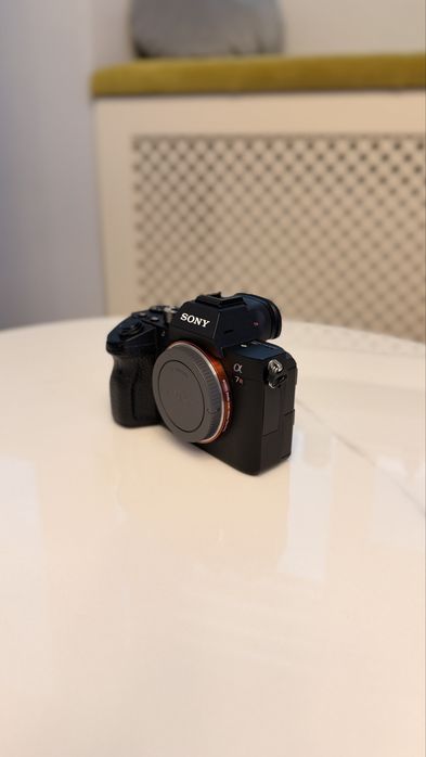 sony a7r iii - Camere foto Mirrorless oferte online | OLX.ro