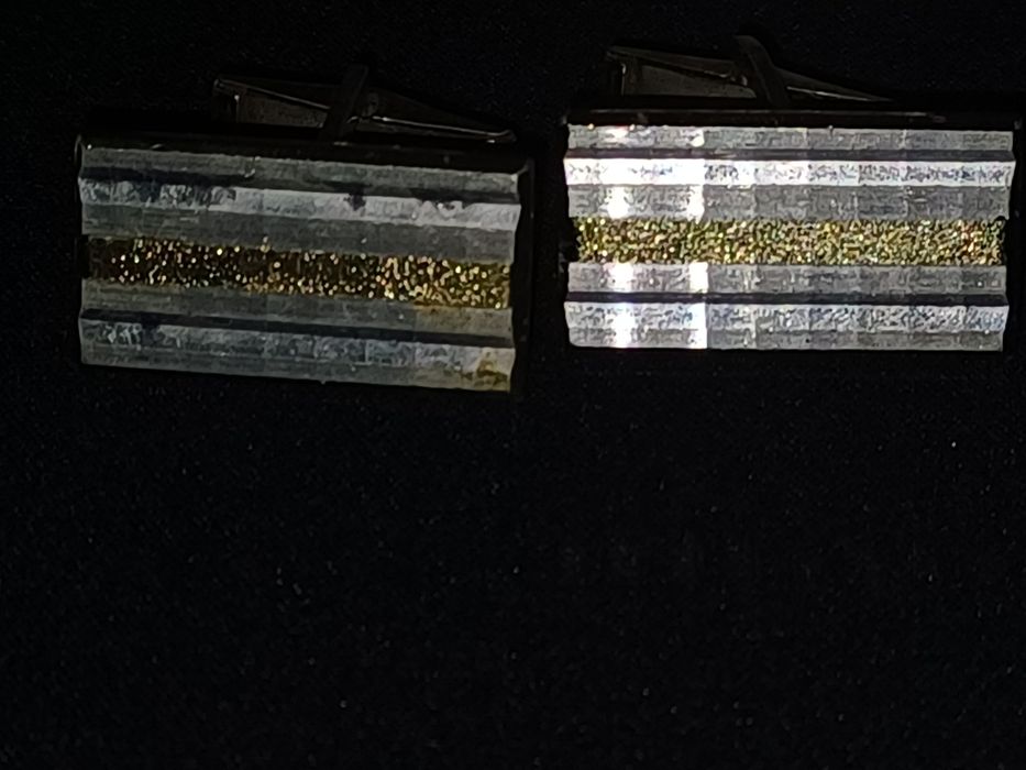 Butoni pentru camasa