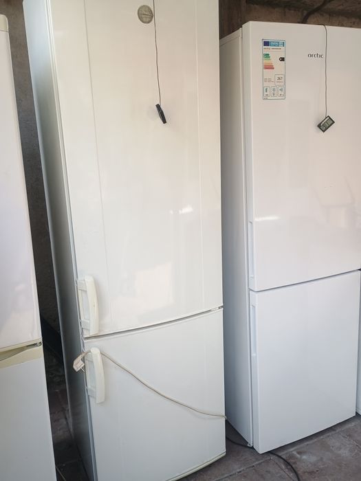 Frigider cu congelator tip combină frigorifică Electrolux Artic