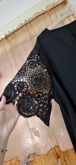 Rochie dama cu maneci din dantela