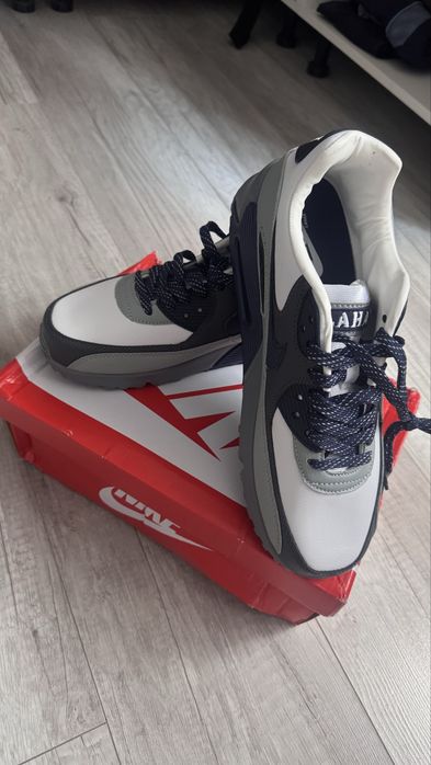 Кроссовки мужские nike