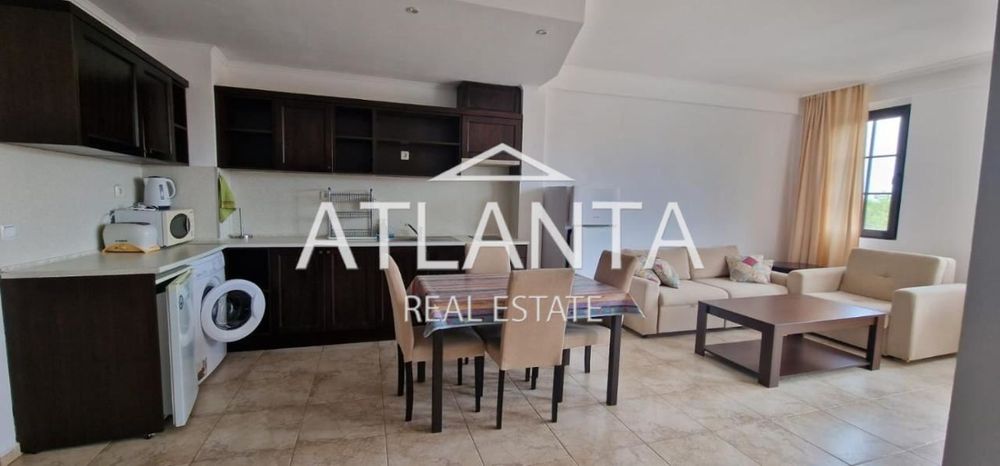 Продава се Тристаен апартамент в Обзор - 124 кв.м за 1291 €/кв.м - Снимка #3