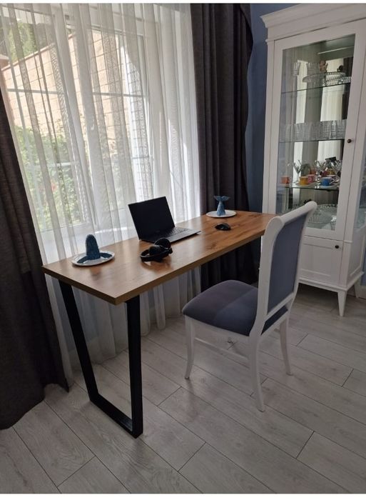 Стол компьютерный