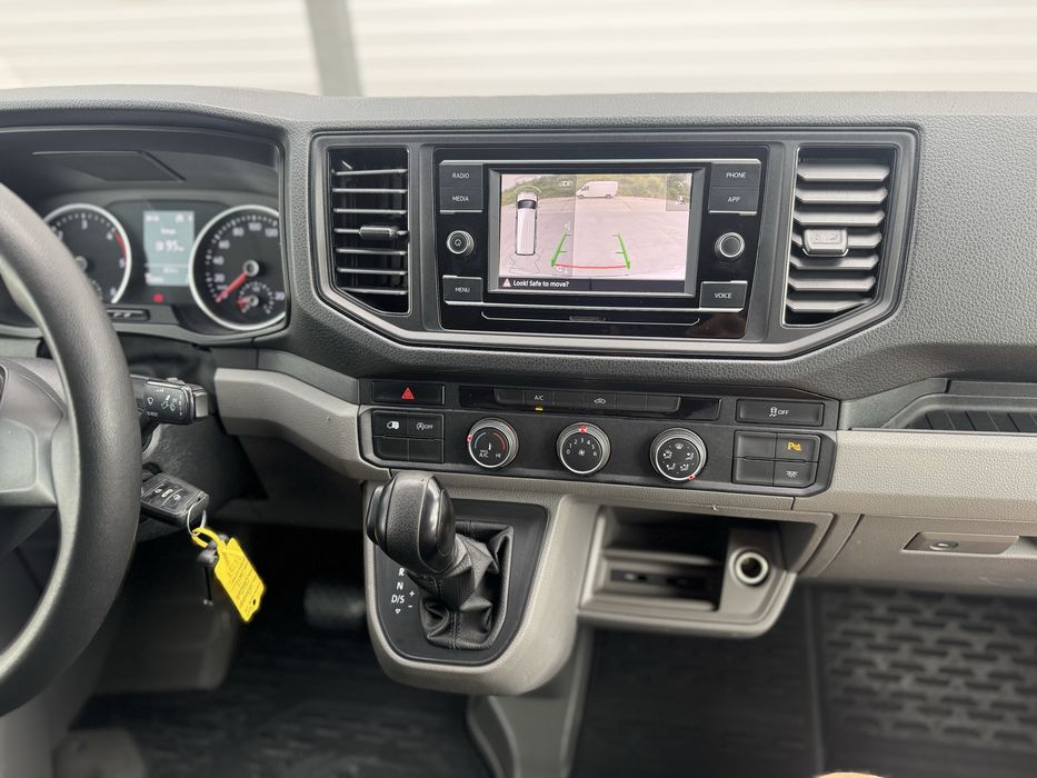 VW Crafter 2.0 Tdi DSG 150 CP -2021 E6 L4/H3 Varianta lunga -3 locuri