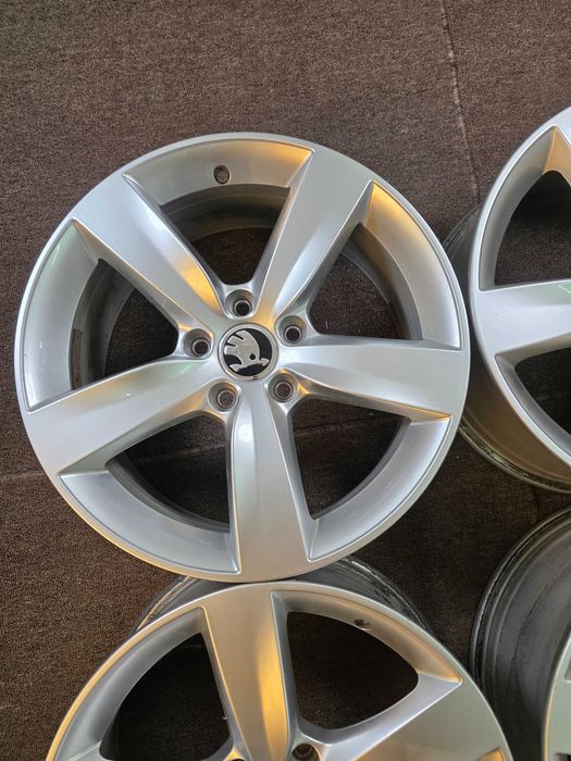4 Jante Aliaj 5x112 17'' 7J ET 39 OEM VW Touran Sharan Caddy Golf Passat Tiguan T-Roc / Skoda Octavia Karoq Superb YETI