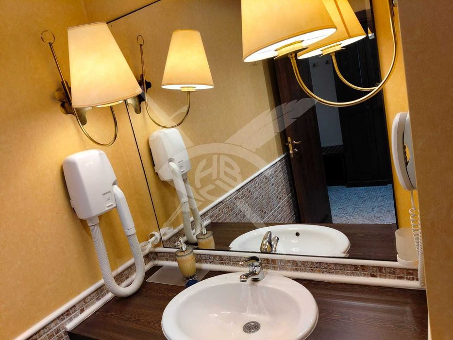 Продава се Ателие в к.к. Слънчев бряг - 52 кв.м за 1383 €/кв.м - Снимка #1