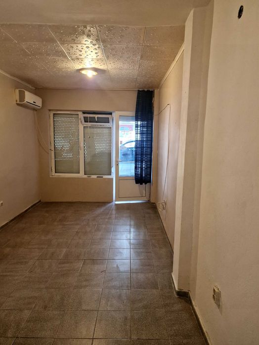 Дава се под наем Магазин в Бургас, Възраждане - 30 кв.м за 174.42 € - Снимка #5