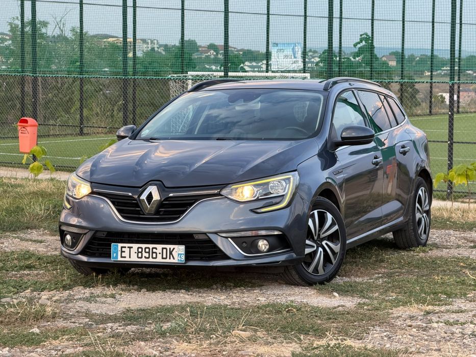 RENAULT Megane