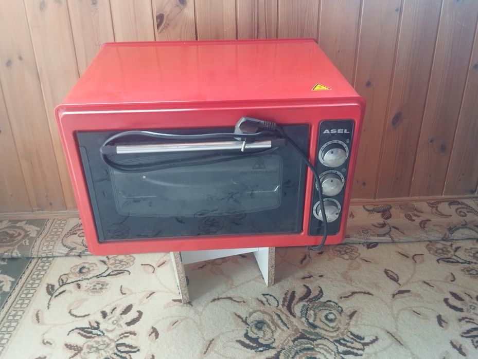 Духовка Asel в идеальном состоянии