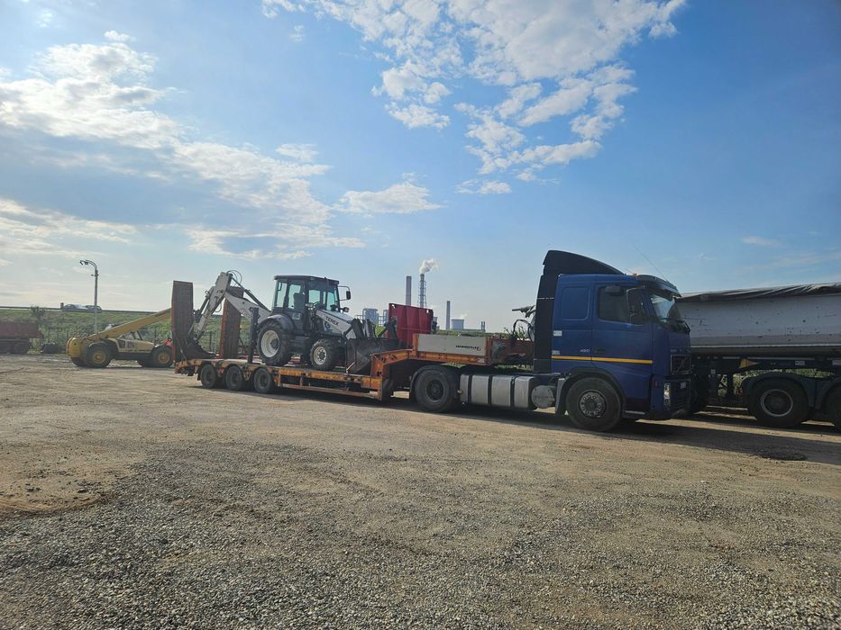 Buldoexcavator Terex 820
