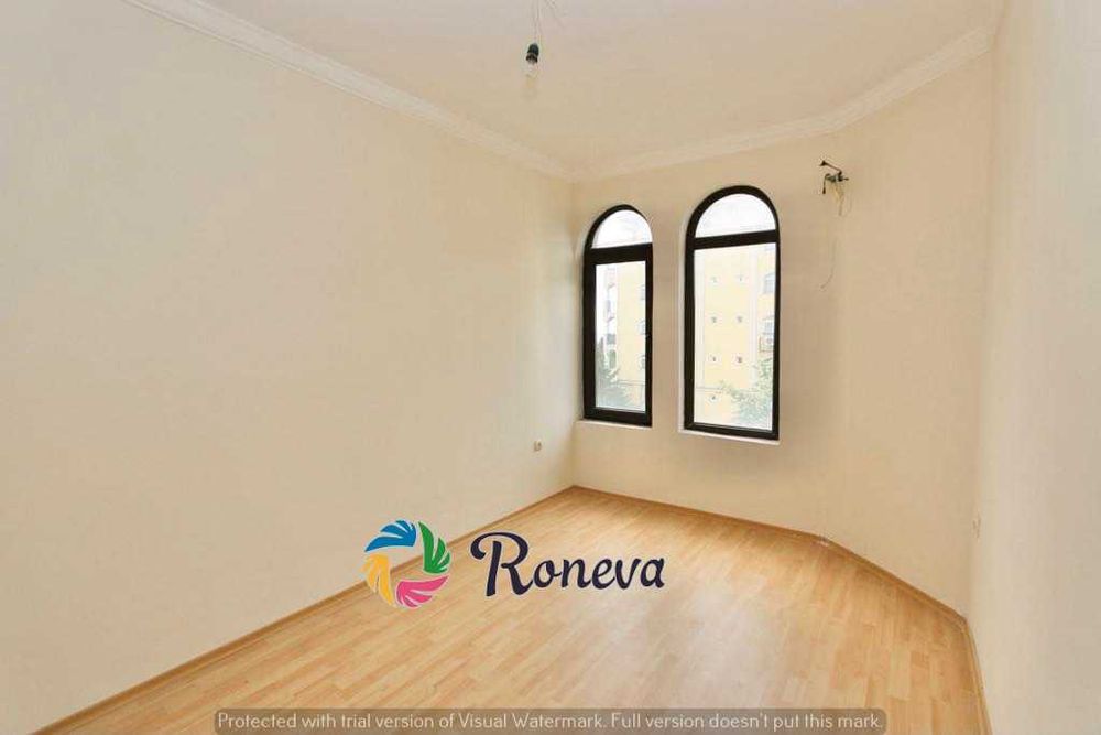 Тристаен  115 м2 до ключ