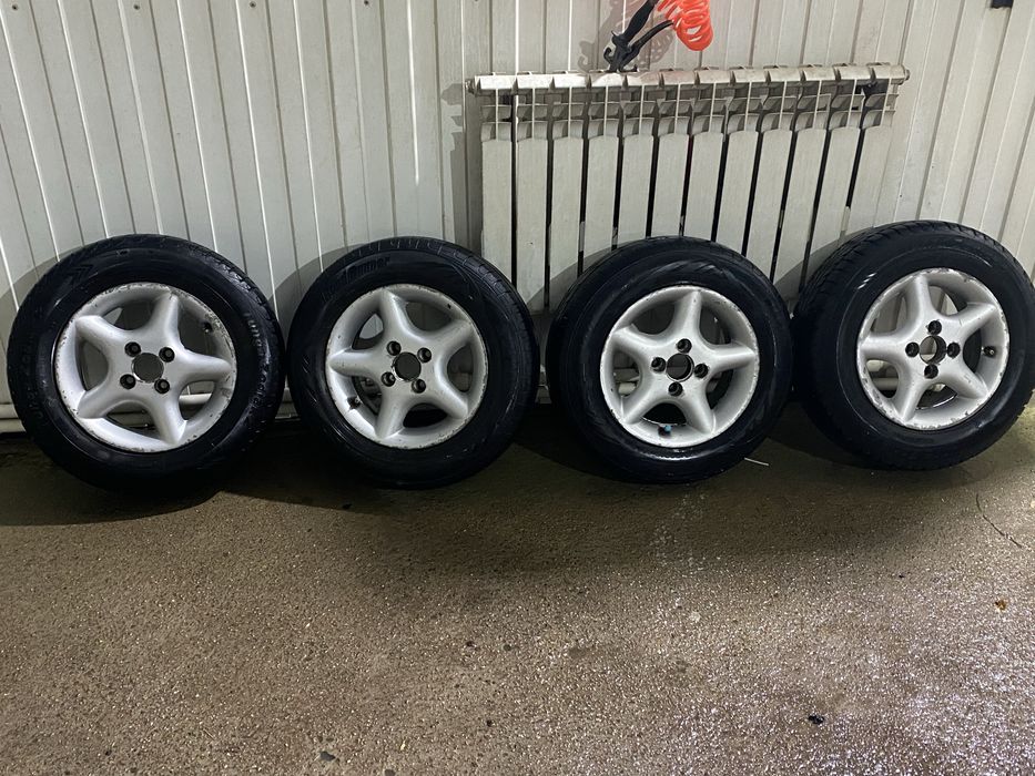 Продам резину с титанками