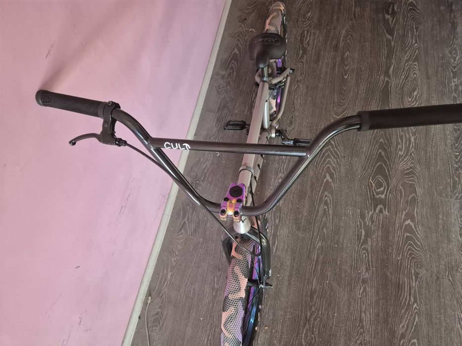 BMX 20 Cult Access