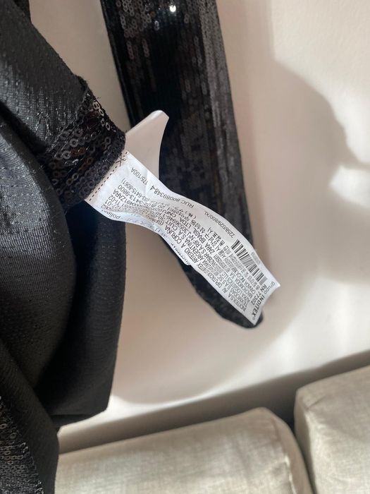 Элегантна  черна  рокля с пакйети  Zara /XL/