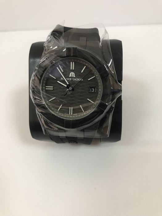 Наручные часы Maurice Lacroix AIKON