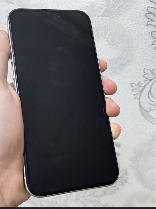 Iphone 15 pro max e sim
